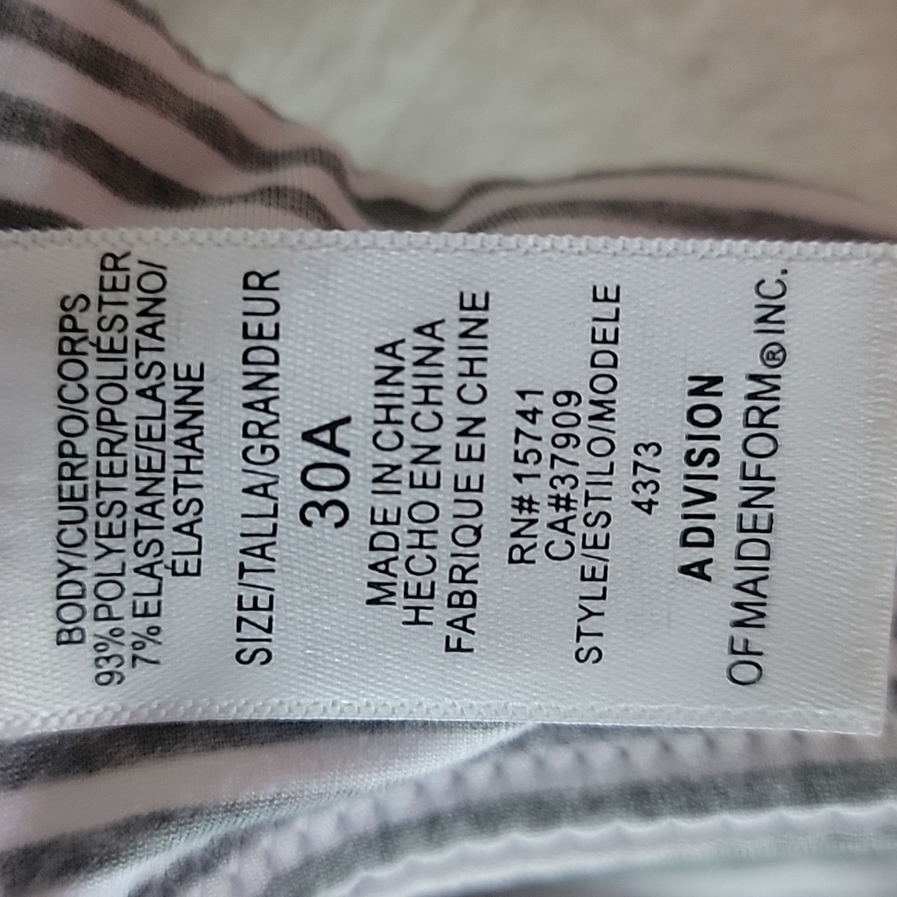 Delta By Maidenform Gray White Striped Wireless Bra Size 30A - Picture 5 of 5